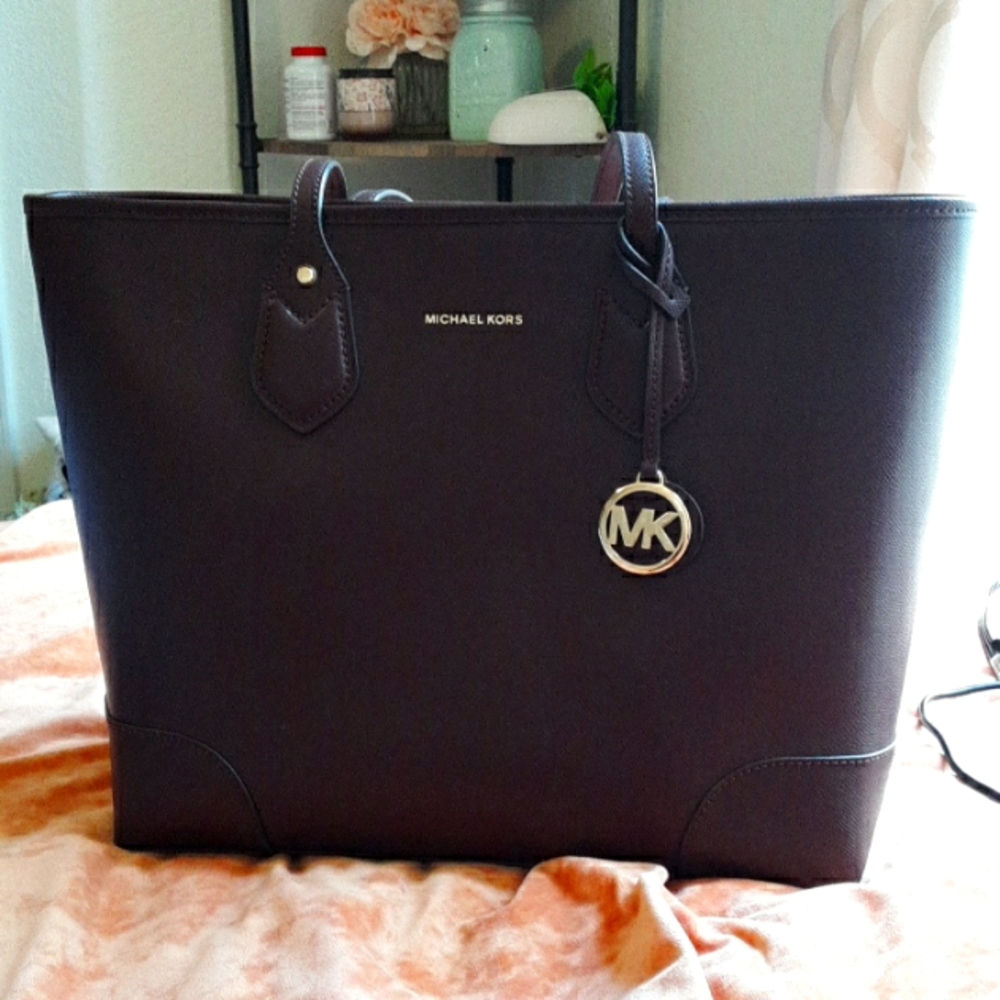 Michael Kors Saylor large leather tote